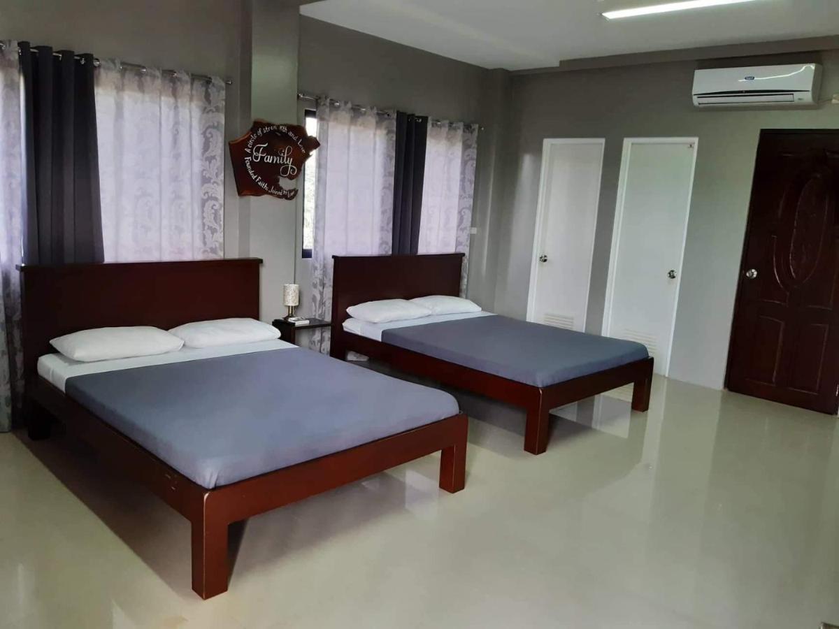 Reddoorz El Senor Jesus Apartelle Vigan Ilocos Hotel Exterior foto
